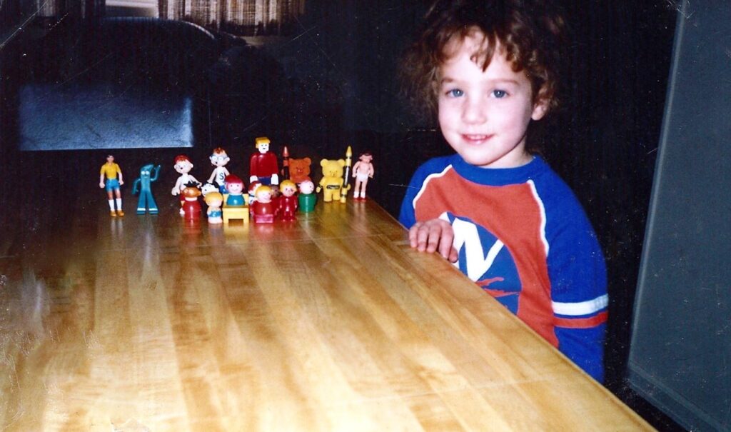 young elissa with little people toys